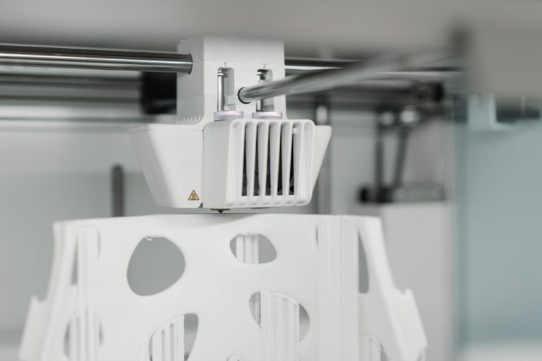 Czym jest druk 3D w produkcji masowej?